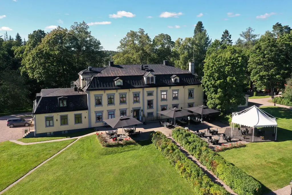 Hennickehammars Herrgård